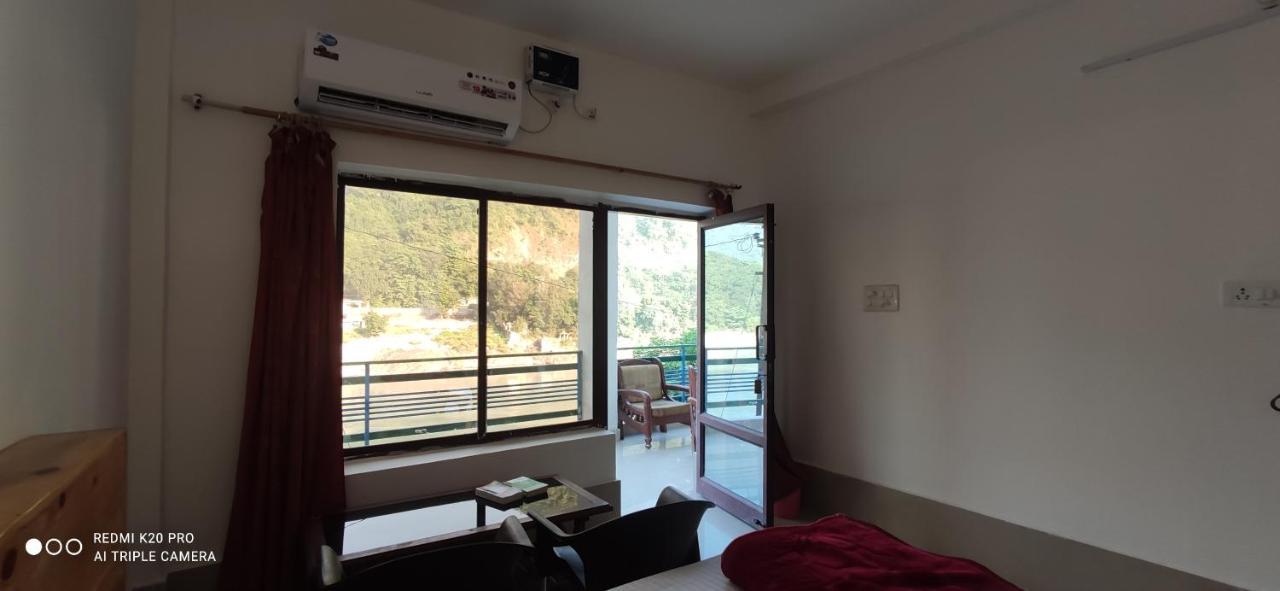 H7 Stay On The Ganges, Yoga & Spa Resort, Rishīkesh Exterior foto
