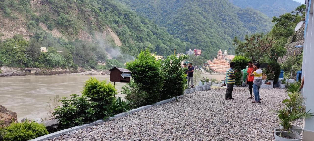 H7 Stay On The Ganges, Yoga & Spa Resort, Rishīkesh Exterior foto