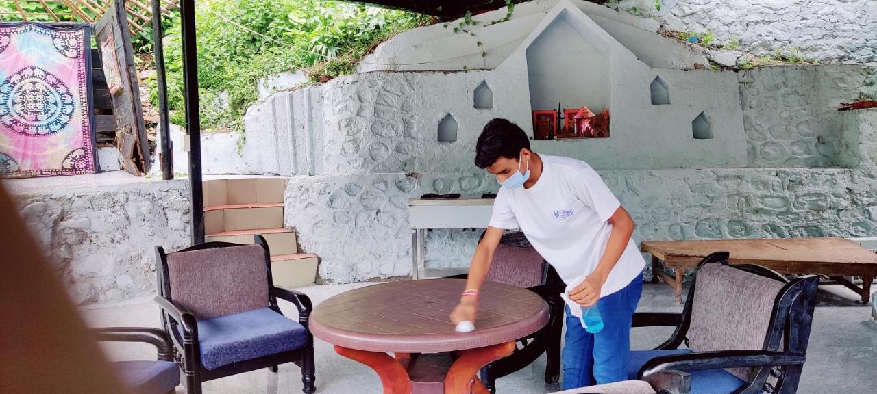 H7 Stay On The Ganges, Yoga & Spa Resort, Rishīkesh Exterior foto
